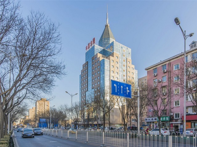 齐悦国际马桶掉进异物如何解决